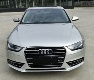 Audi LX7W Parlak Gümüş Finish Araba Boyası Rengi Uzun Süren Ve Temizlik Yapması Kolay