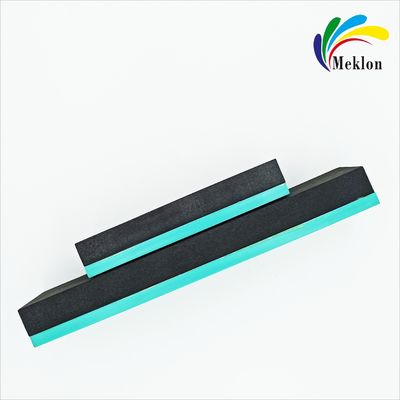 Profesyonel araba detayları tedarikçilerimizle gösterim salonunu bitirmeye layık.